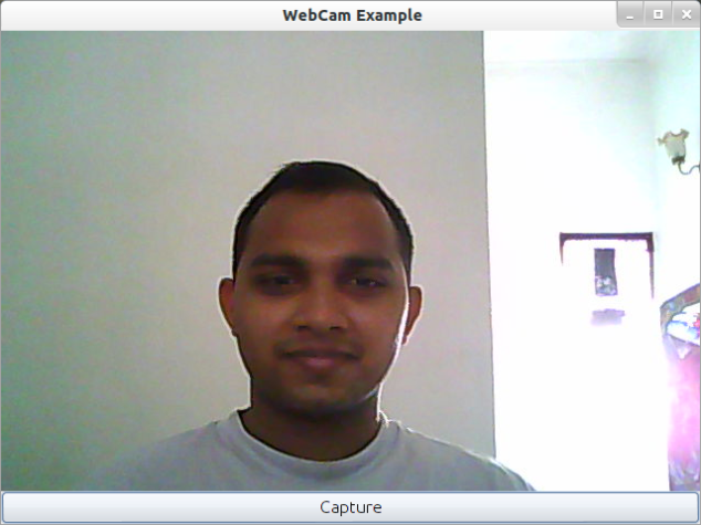 Simple Webcam App with capture button